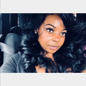 Meet your Posher, Kendra